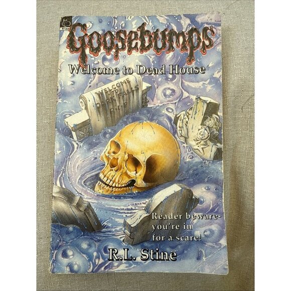 R.L. Stine Other - Goosebumps Welcome to Dead House By RL Stine